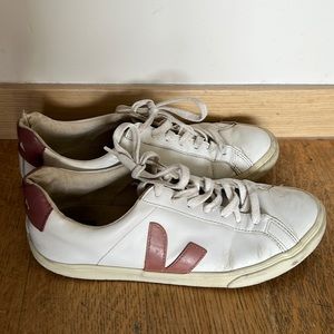 In used and worn condition - Veja sneakers with burgundy V logo on the side